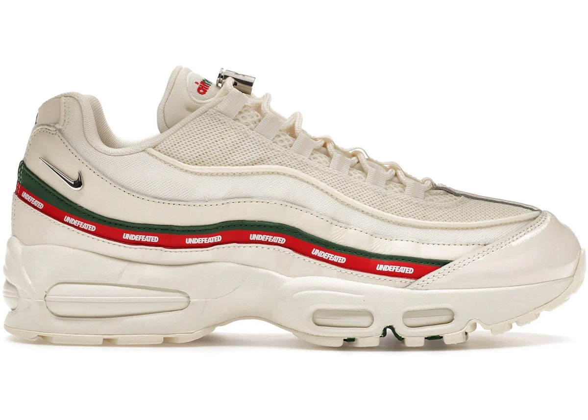 Nike Air Max 95 SP Undefeated Sail