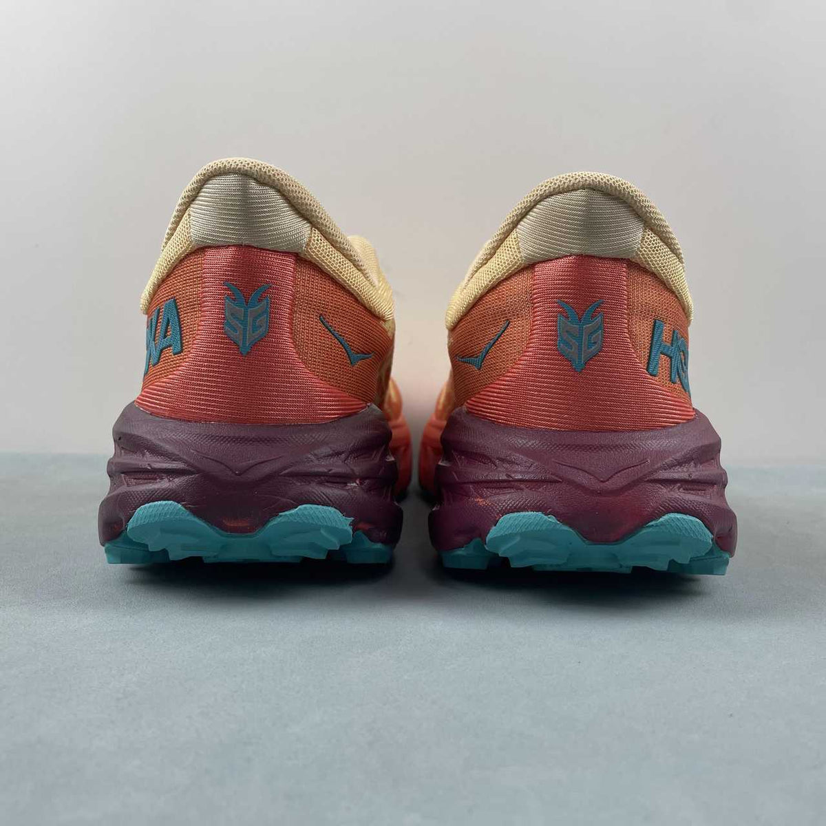 HOKA Speedgoat 5 Sneakers – Cream & Coral